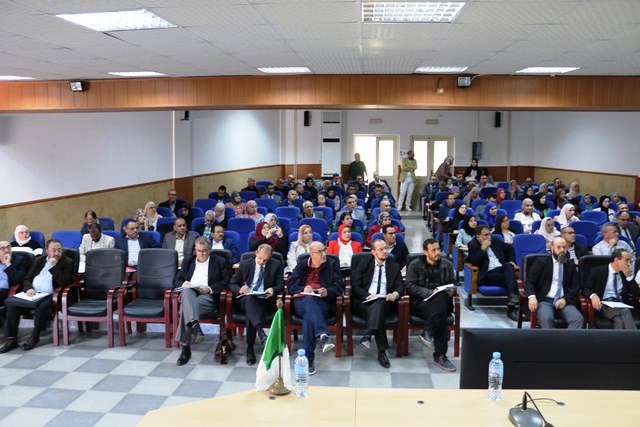 Management des services des urgences